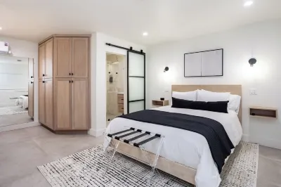 Hotel Bayit Hotels in Salida