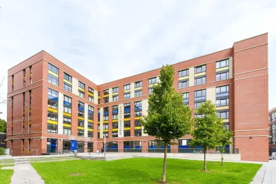 Student Only Merchant Studios in Glasgow