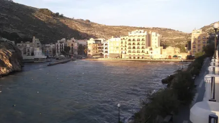 Sea and Country View 1st Floor Apartment