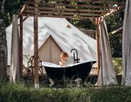 Whaka Lodge Luxury Camp - Hot Tub