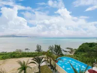 Hideout Okinawa Uruma Hotel a Uruma