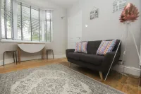 Brighton Abode - by Brighton Holiday Lets