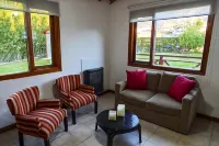 Cabañas Las Cumbres Отели в г. Эль Калафате