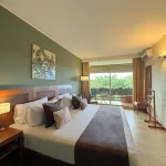 Hotel Raices Esturion