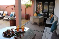 리아드 레나 & 스파