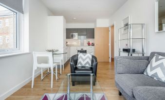 Roomspace Serviced Apartments - Swan House