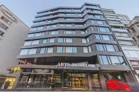 فندق آرتس حربية - الفئة الخاصة Hotels near Istanbul Military Museum