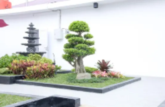 RedDoorz Plus near UNIMED Medan Hotel di Medan Estate