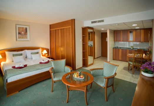 팰리스 호텔 헤비츠