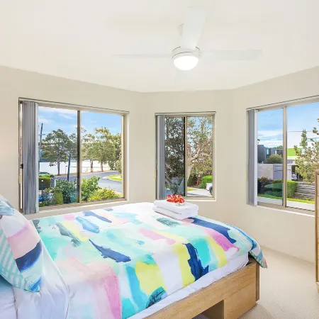 Sails Luxury Apartments Merimbula