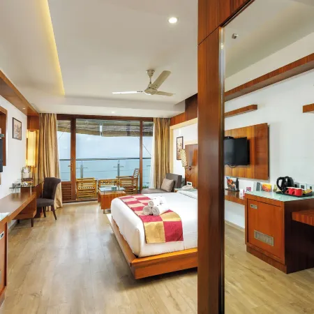 Amber Dale Luxury Hotel & Spa, Munnar
