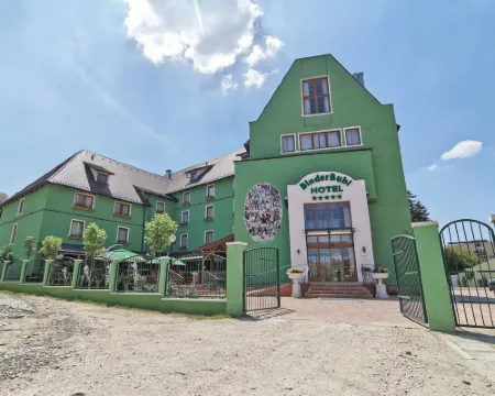 錫吉什瓦拉 Binderbubi 美居水療酒店 斯哥莎拉酒店