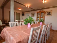 Group House with 3 Apartment for Family - Homestays