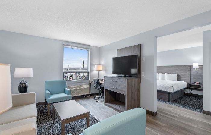 Emerald Hotel & Suites Calgary Airport