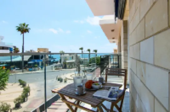 Phaedrus Living: Seaside Luxury Flat Athina 21 Hotel di Tremithousa