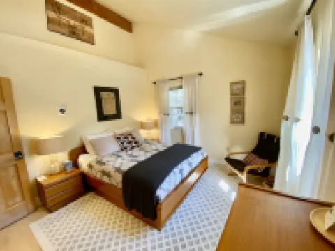 Bell in the Woods B&B Hotels in Seward