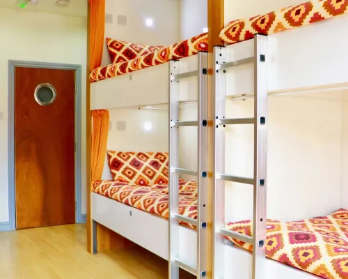 โรงแรมโฮสเทล The Liverpool Pod โรงแรมใกล้แอนฟิลด์