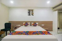 FabHotel SSR Fern Suites - 100M from Gsm Mall Madeenaguda GSM 몰 & 멀티플렉스 주변 호텔
