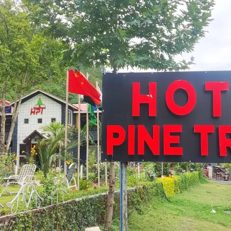 Hotel Pine Track Hpt