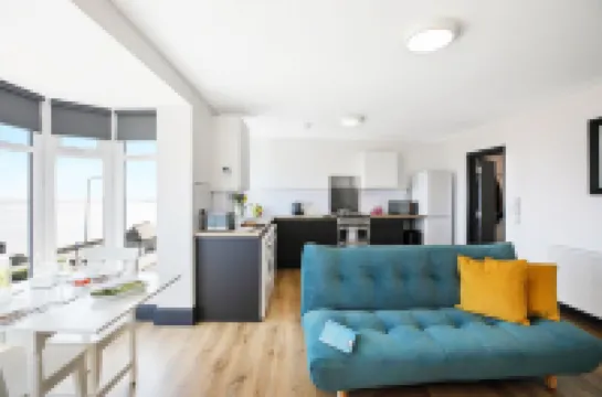 Tyme Suites on Kingsway