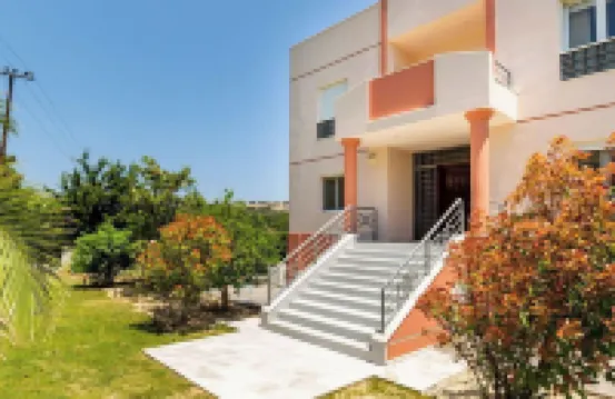 4 Bedrooms - Sleeps 10 - Pets - Pool - HotTub