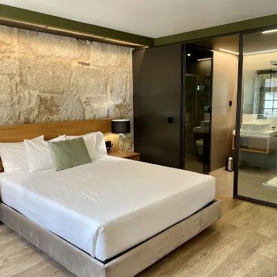 Oca Ribeira do Porto at Hotels near Casa do Infante