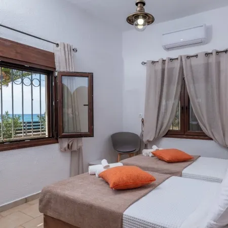 Atalanti Seaside Junior Suites