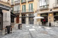Fresh Velazquez Apartments Hotels in Churriana