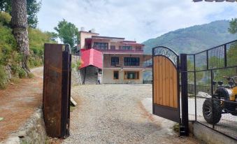 Nature Roar Forest Resort