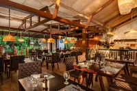 Hacienda Guachipelin Volcano Ranch Hotel & Hot Springs - breakfast