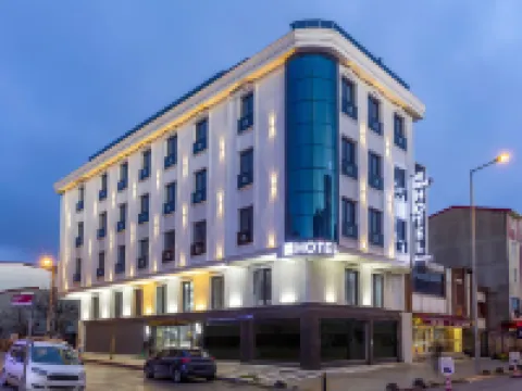 Dem Premium Hotel - Round Trip Airport Service - Istanbul International Airport Hotels in Istanbul