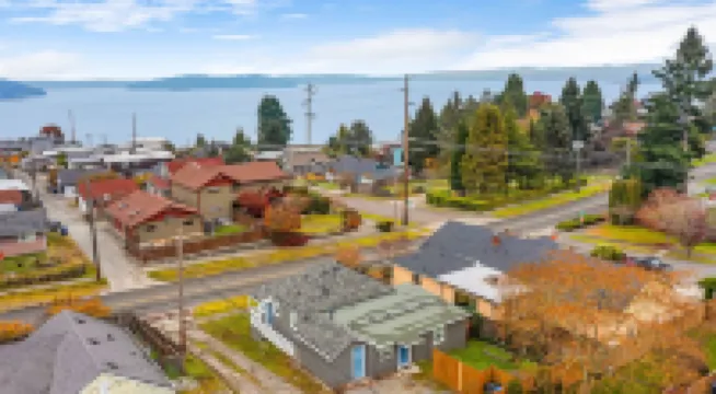 步行至霍比特人水濱之家