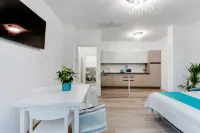 Elegance Suite Apartments - Siroli Collection - شرفة