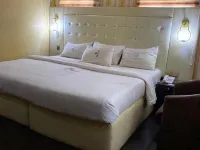 Trinich Suite فنادق في إبادان