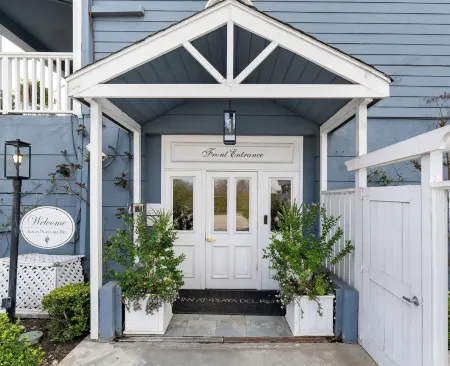 Inn at Playa del Rey Отели рядом с достопримечательностью «Отис Колледж оф Арт энд Десайн»