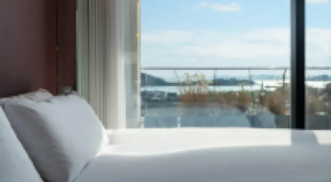 釜山努努別墅泳池旅館