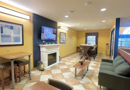 마이크로텔 외관