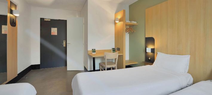 B&B Hotel le Tréport Friville Hotéis em Somme