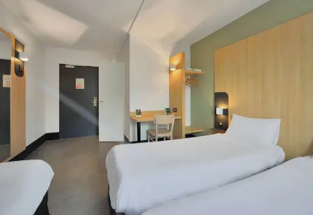 B&B Hotel le Tréport Friville Отели в г. Буйанкур-ан-Сери