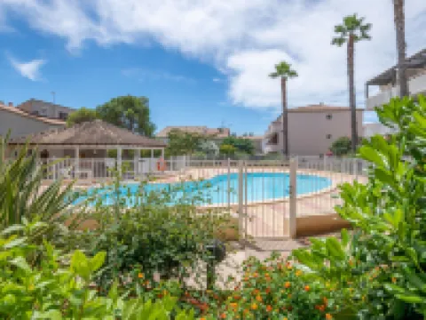 五月花公寓式酒店 勒格羅－迪魯瓦酒店