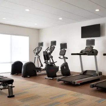 Holiday Inn Express & Suites CINCINNATI SOUTH - WILDER by IHG