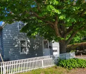 Dog Friendly Home in Rockport- Less Than 1/2 Mile Walk to Beaches & Shops!