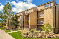 Dog-friendly, second floor condo with pool & hot tub access, & wood fireplace