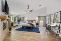 Ocotillo Private Oasis & Pool Monthly