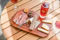 Wine Cellar, Mini Kitchen and Fire Pit Enjoyment - Charming Rustic Loft Hotels in Stonewall