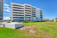 Beachfront Atrium Condo - Oceanview, Pool, Hot Tub, Jacuzzi