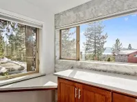 Spectacular Lake Views and Spacious Comfort - Stunning Tahoe Escape Hotels near Cruise Tahoe