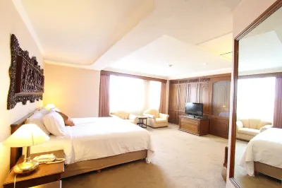 Regent's Park Hotel at Kayutangan Malang Hotels in 