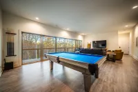 Pedal and Plunge in Bella Vista! Sauna+ColdPlunge+HotTub+PingPong+PoolTable