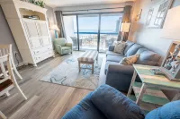 Heated Pools and Ocean View Balcony - Stunning Beachfront Retreat
